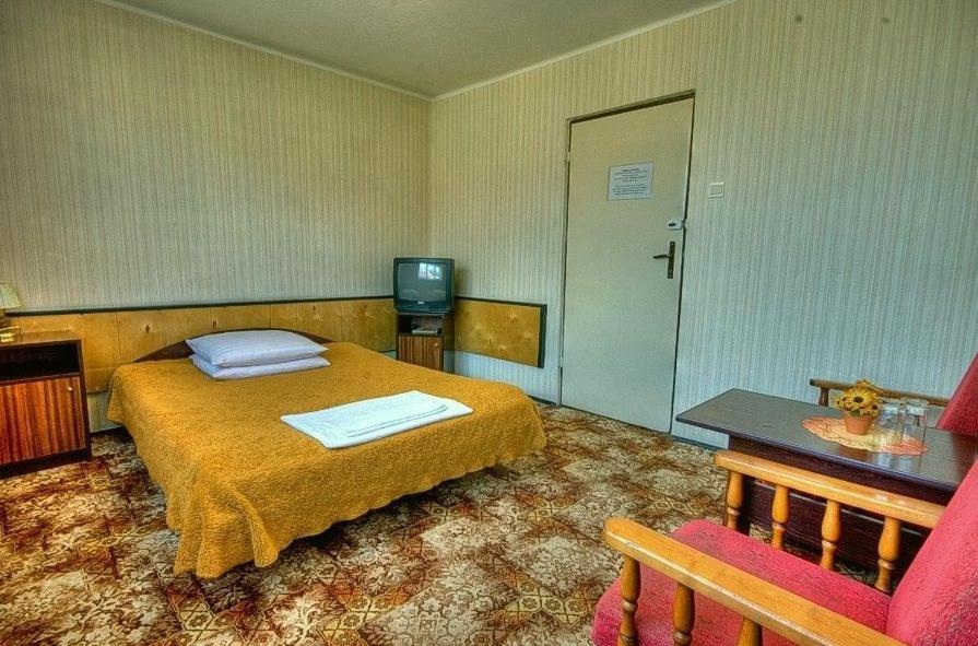 Karet Obiekt Hotelowy Skoczow Room photo